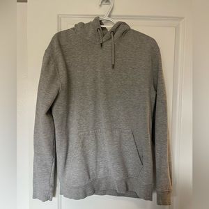 Men’s grey hoodie